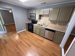 4405 Lisbon St in Fort Worth, TX - Building Photo - Building Photo