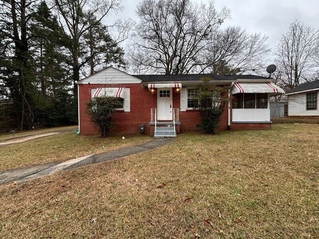 property at 718 Trout St