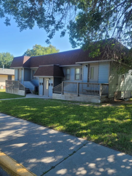 1048 N 23rd St in Billings, MT - Building Photo