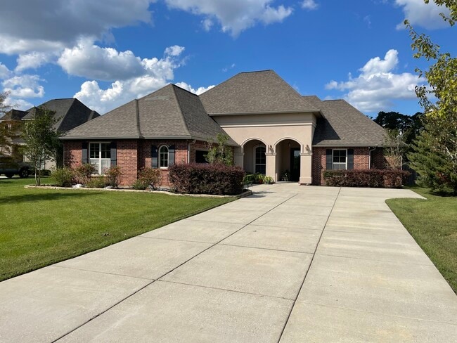 20175 Kingland Dr