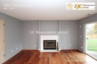 3807 15th Ave SE in Puyallup, WA - Building Photo - Building Photo