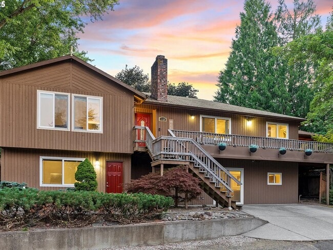 property at 1129 NW Connell Ave