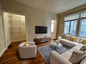 Jones Street Apartments LLC. in San Francisco, CA - Foto de edificio - Interior Photo