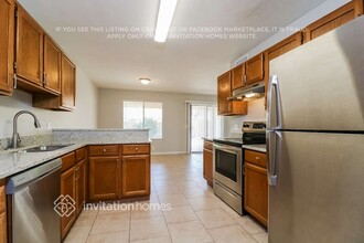 10032 N 66th Dr in Glendale, AZ - Building Photo - Building Photo