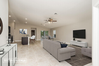 2750 Gainesville Rd SE in Palm Bay, FL - Building Photo - Building Photo