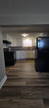 8232 W 95th St-Unit -Garden in Hickory Hills, IL - Building Photo - Building Photo