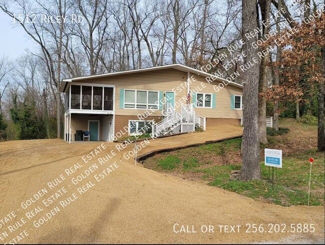 property at 1512 Riley Rd