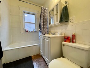 97 Kilsyth Rd, Unit 1 in Boston, MA - Foto de edificio - Building Photo
