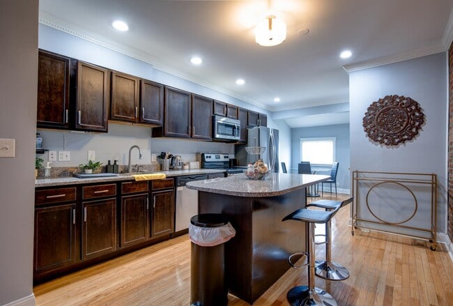 141 N Patterson Park Ave in Baltimore, MD - Building Photo - Building Photo