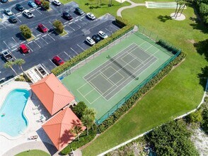 1290 Gulf Blvd, Unit 306 in Clearwater, FL - Building Photo - Building Photo