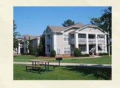 Elm Green Apartments in Newport, NC - Building Photo