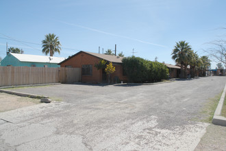 3526 E Water St in Tucson, AZ - Building Photo - Building Photo