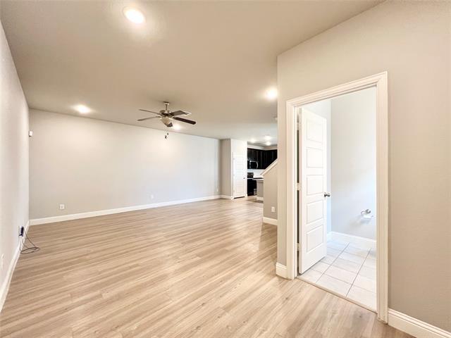 5000-5002 Villas Dr in Sanger, TX - Building Photo - Building Photo