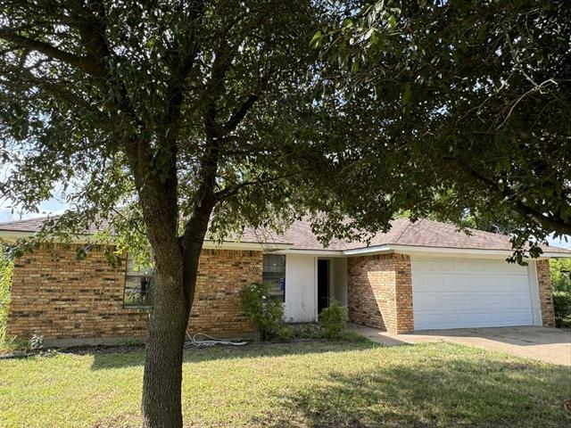 719 Diana Ln in Stephenville, TX - Building Photo