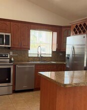 18645 NW 54th Ct in Miami Gardens, FL - Building Photo - Building Photo