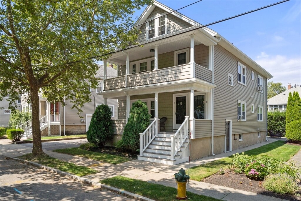 15 Barnard Rd in Belmont, MA - Foto de edificio