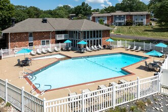 Southmoor in St. Louis, MO - Foto de edificio - Building Photo