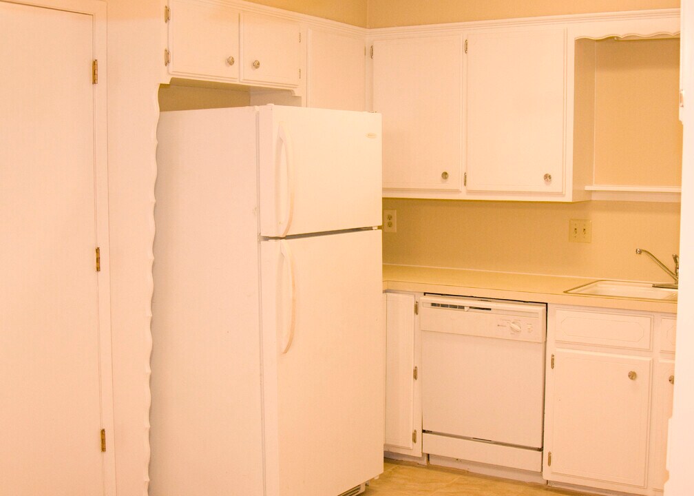 131 Willow Ln in Stephenville, TX - Building Photo