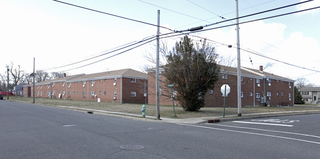 Steiner Ocean Apartments in Neptune, NJ - Building Photo - Building Photo