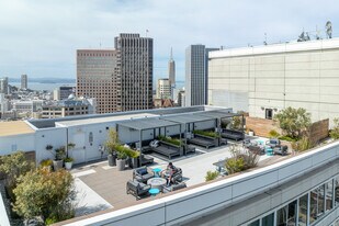 The Paramount in San Francisco, CA - Building Photo