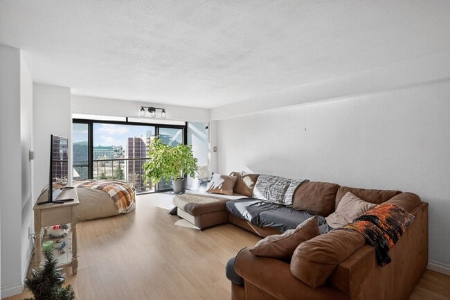 property at 2 Adams St