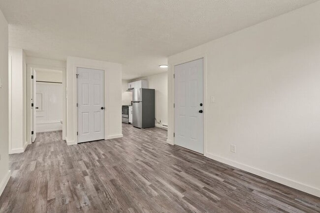 property at 2914 N Hogan St