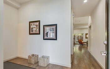 3516 NE 87th St in Seattle, WA - Building Photo - Building Photo