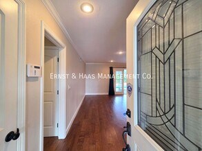 10422 S Oakhaven Dr in Stanton, CA - Building Photo - Building Photo