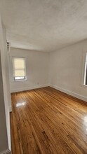 11 Cannell Pl, Unit 2 in Everett, MA - Building Photo - Building Photo