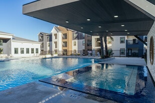 The Alexander in Corpus Christi, TX - Building Photo