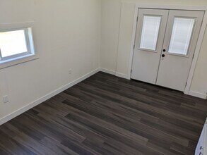 505 W C St in Moscow, ID - Foto de edificio - Building Photo