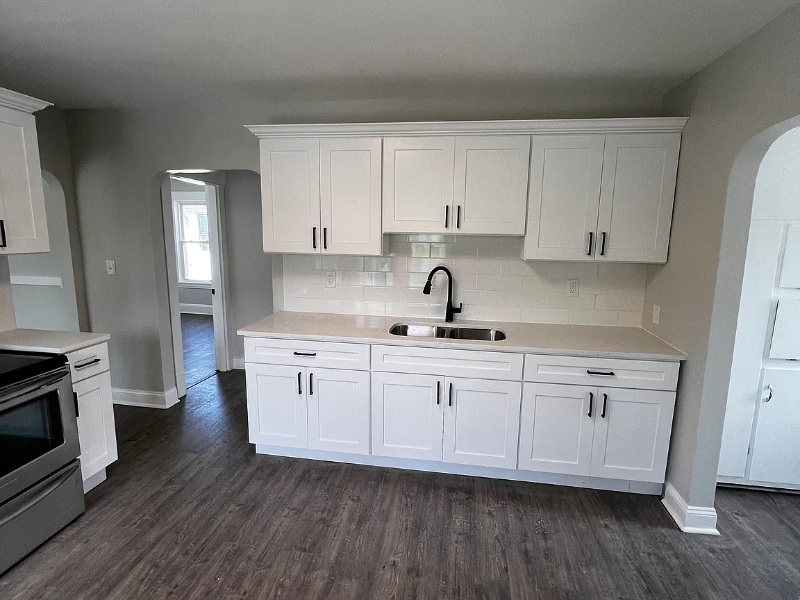 63 Woodlawn St in Springfield, MA - Building Photo