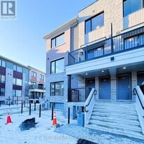 1233 Creekway Private in Ottawa, ON - Building Photo