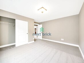 438 SW 111th St in Seattle, WA - Building Photo - Building Photo