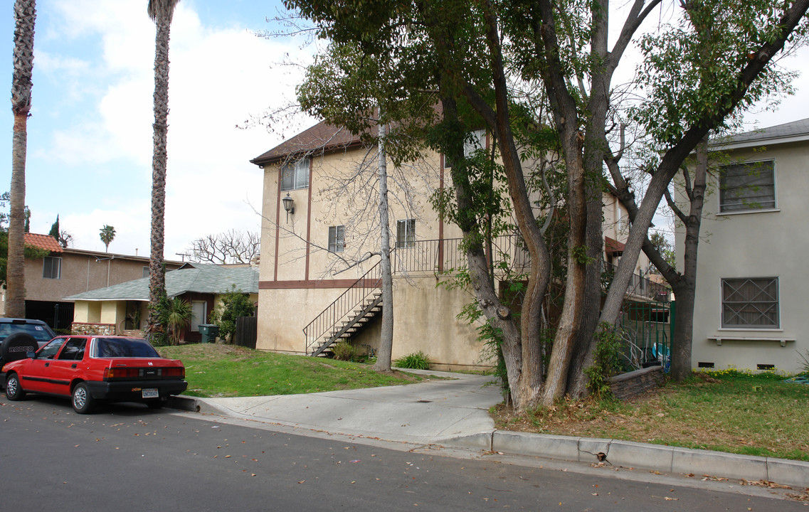 1519 E Maple St in Glendale, CA - Building Photo