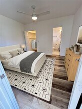 571 NE 67th St in Miami, FL - Building Photo - Building Photo