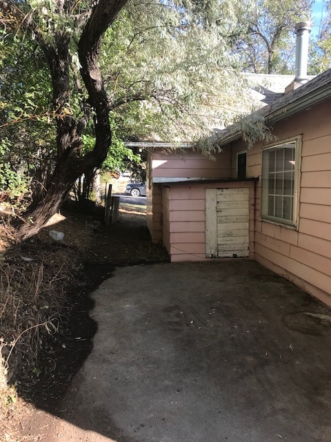 823 Warren St in Thermopolis, WY - Building Photo - Building Photo