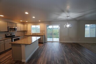 13776 S Piano Ave in Nampa, ID - Building Photo - Building Photo