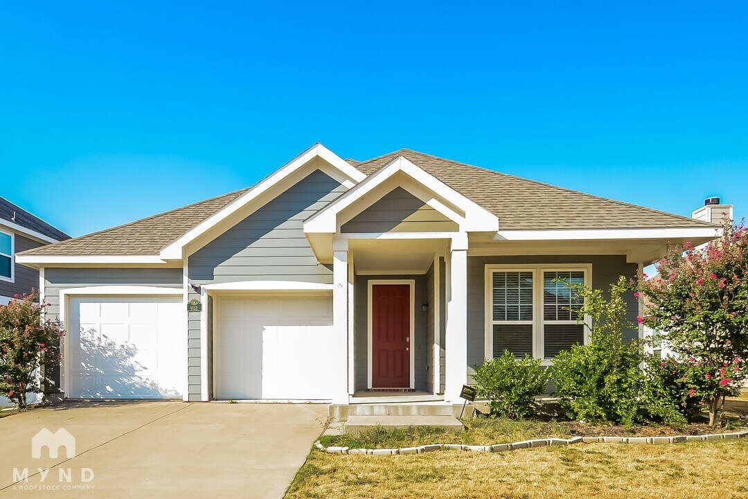 9152 Blackstone Dr in Providence Village, TX - Building Photo