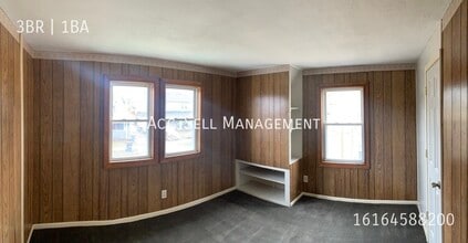 17 Corinne St SW in Grand Rapids, MI - Building Photo - Building Photo