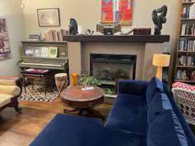 31 Ripley St in Newton, MA - Building Photo - Building Photo