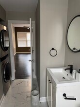 1637-1632 W Farwell Ave in Chicago, IL - Building Photo - Building Photo