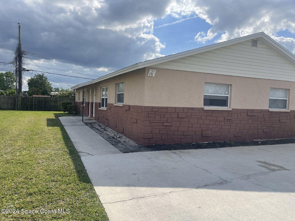 95 Lucas Rd in Merritt Island, FL - Building Photo