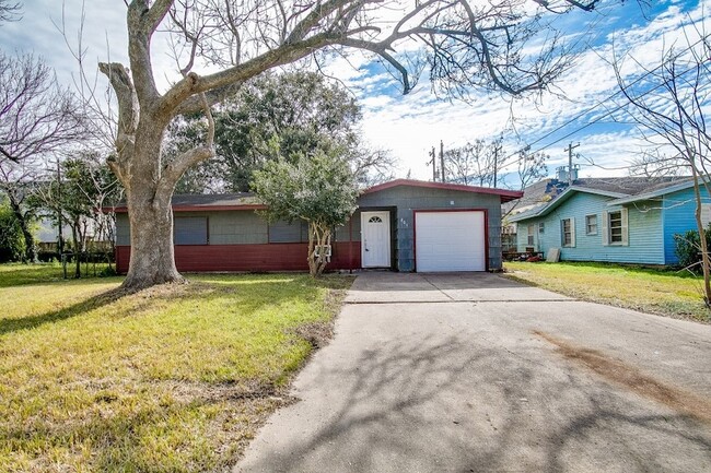 201 W Saunders St, Unit 4-802 in League City, TX - Building Photo - Building Photo