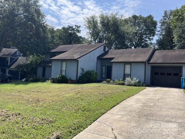 10319 Osprey Dr