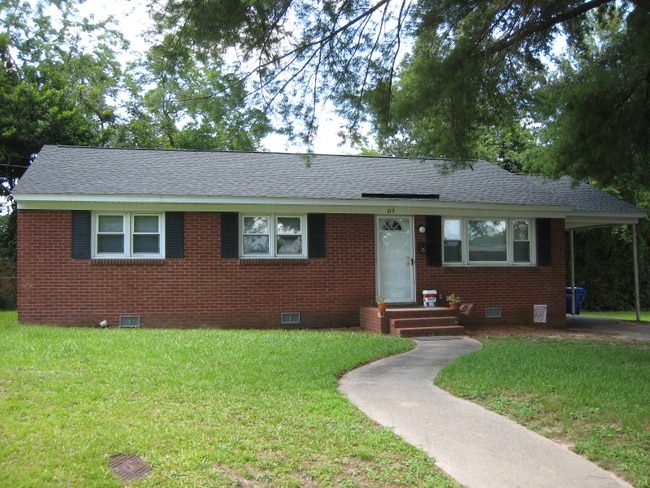 115 N Warren St in Greenville, NC - Building Photo - Building Photo