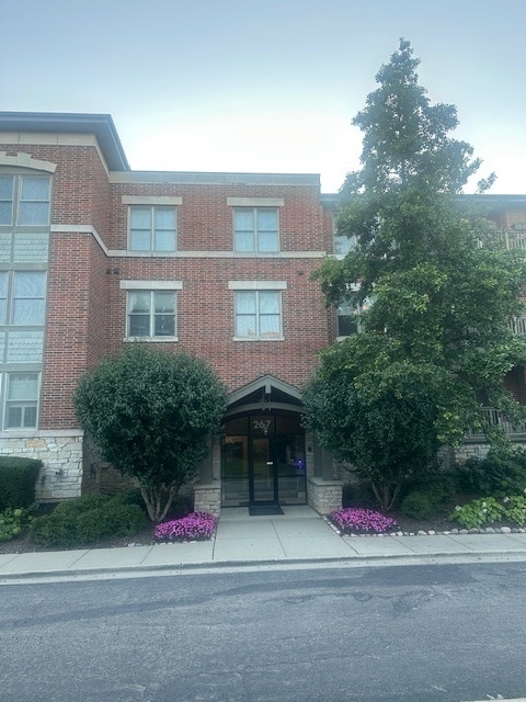 property at 267 E Railroad Ave