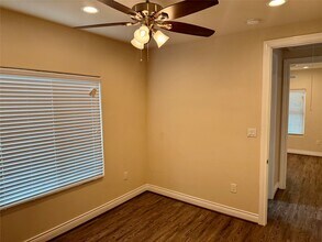 3807 Fox St in Houston, TX - Building Photo - Building Photo