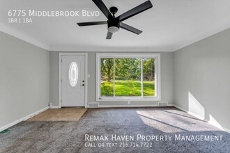 6775 Middlebrook Blvd in Middleburg Heights, OH - Building Photo - Building Photo