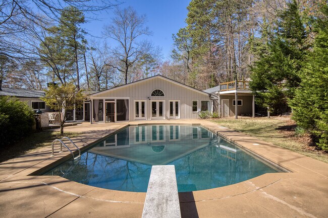 property at 5259 Vernon Springs Trail NW